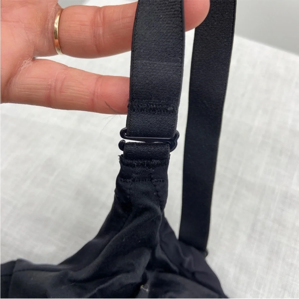 New Soma Embraceable Reversible unlined bralette Women’s Small Wireless Black
